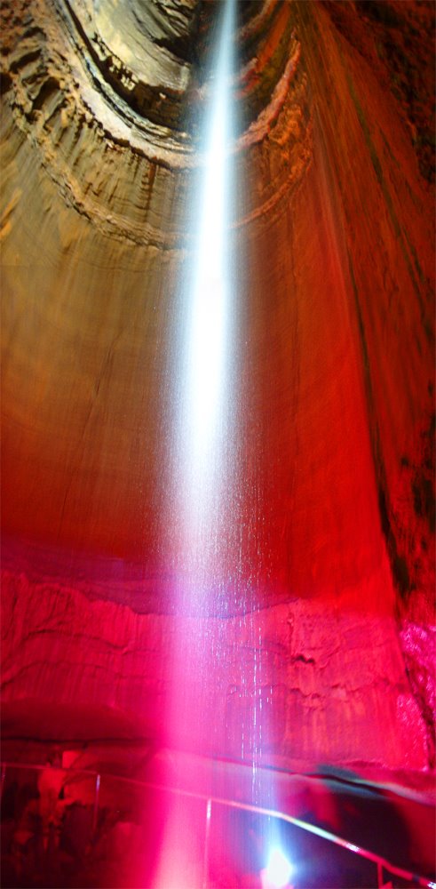 Ruby Falls Chattanooga TN / Olympus C5000 / Panorama Factory
