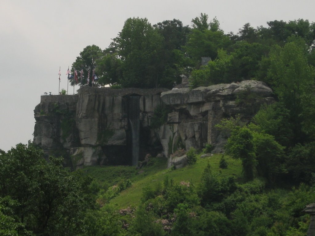 Rock City Falls (~70)