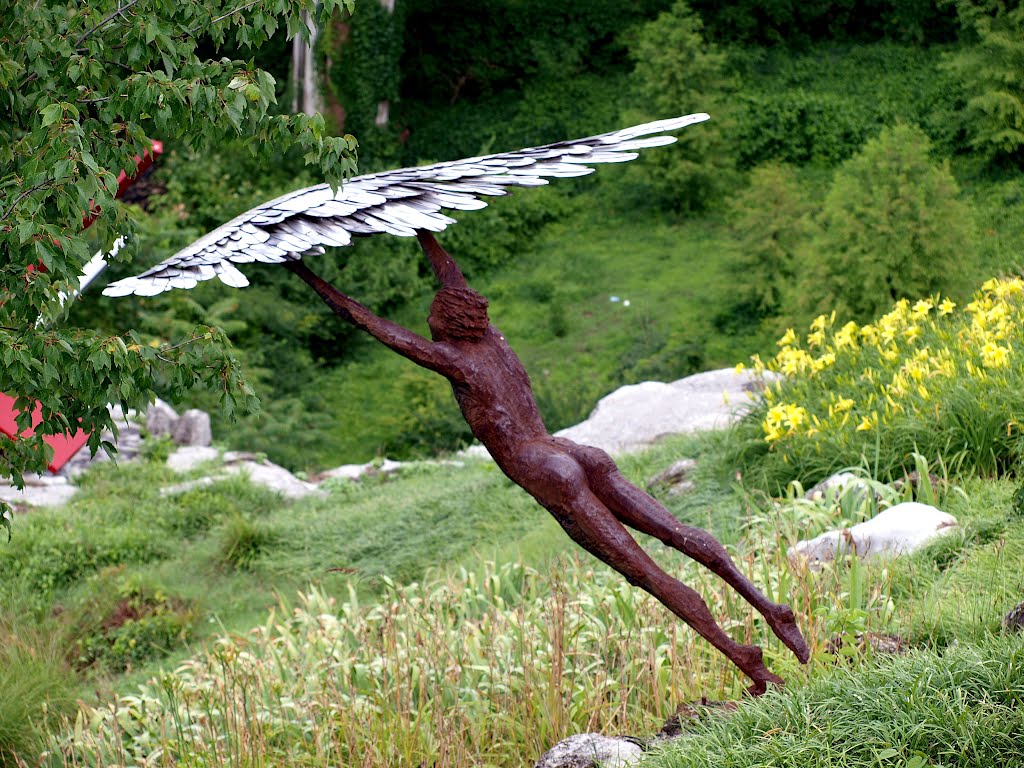 *the last flight of Ikarus