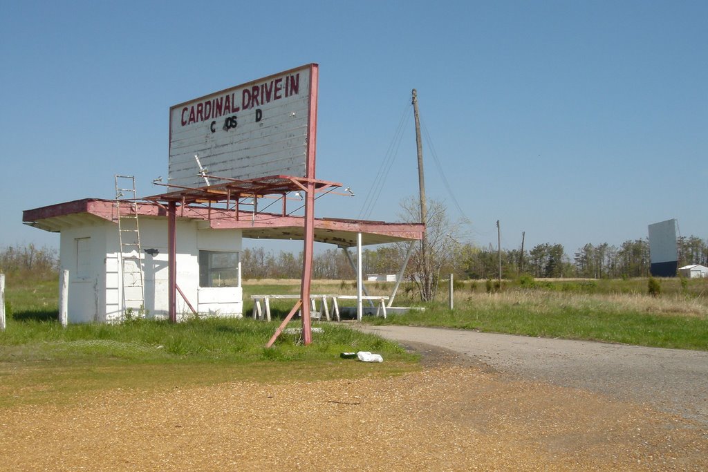 Cardinal Drive In Movie Theater