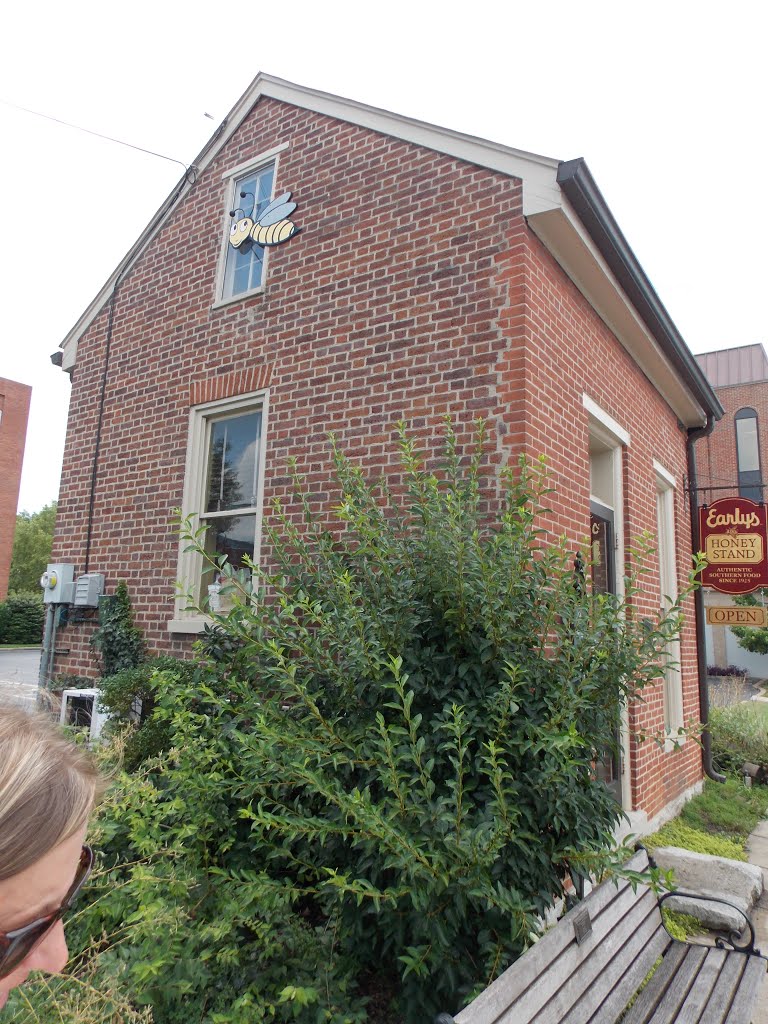 Tiny Old Shop