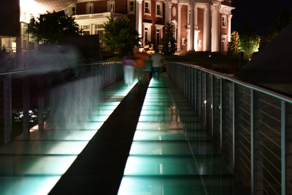 Walking Bridge in Chattanooga (ISO at 100)
