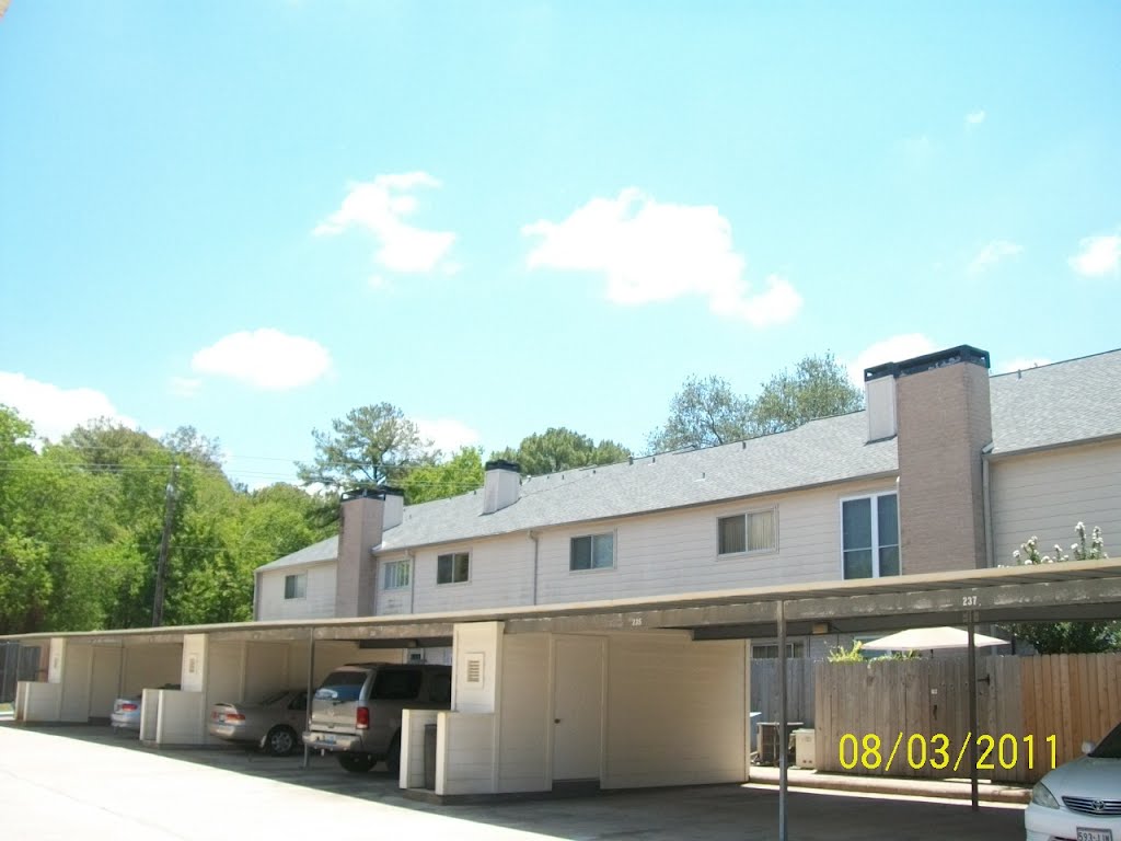 West Belt Town and Country Roof Replacement - Tamko 30 Year Oxford Grey Shingle Roof with Ridge Vent