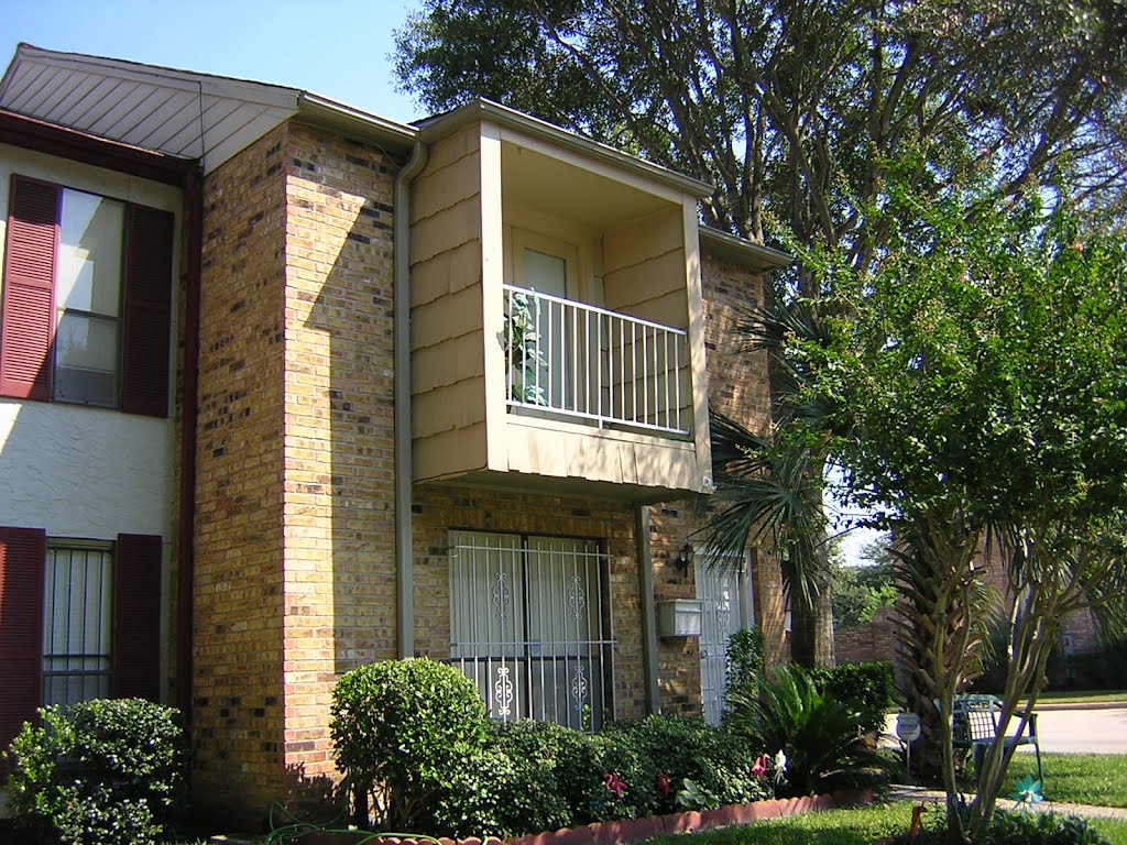 West Belt Townhomes Balcony Waterproofing and Resurfacing
