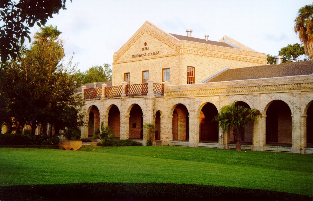 Gorgas Hall