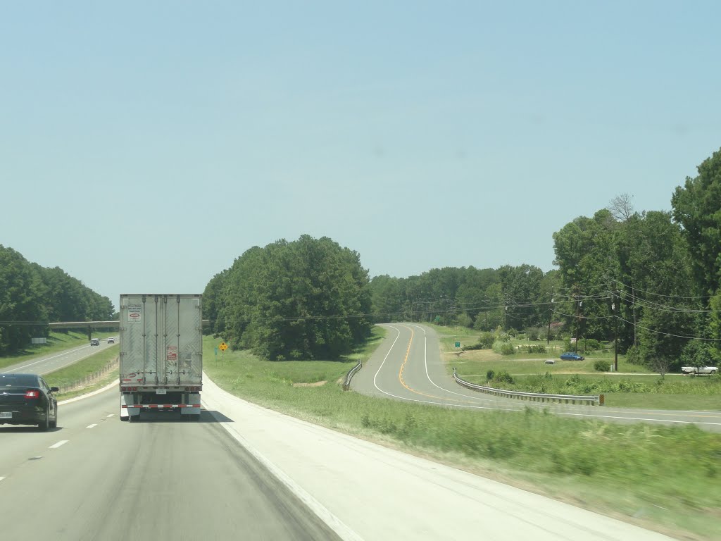 Interstate 20 near Waskom, Texas - USA