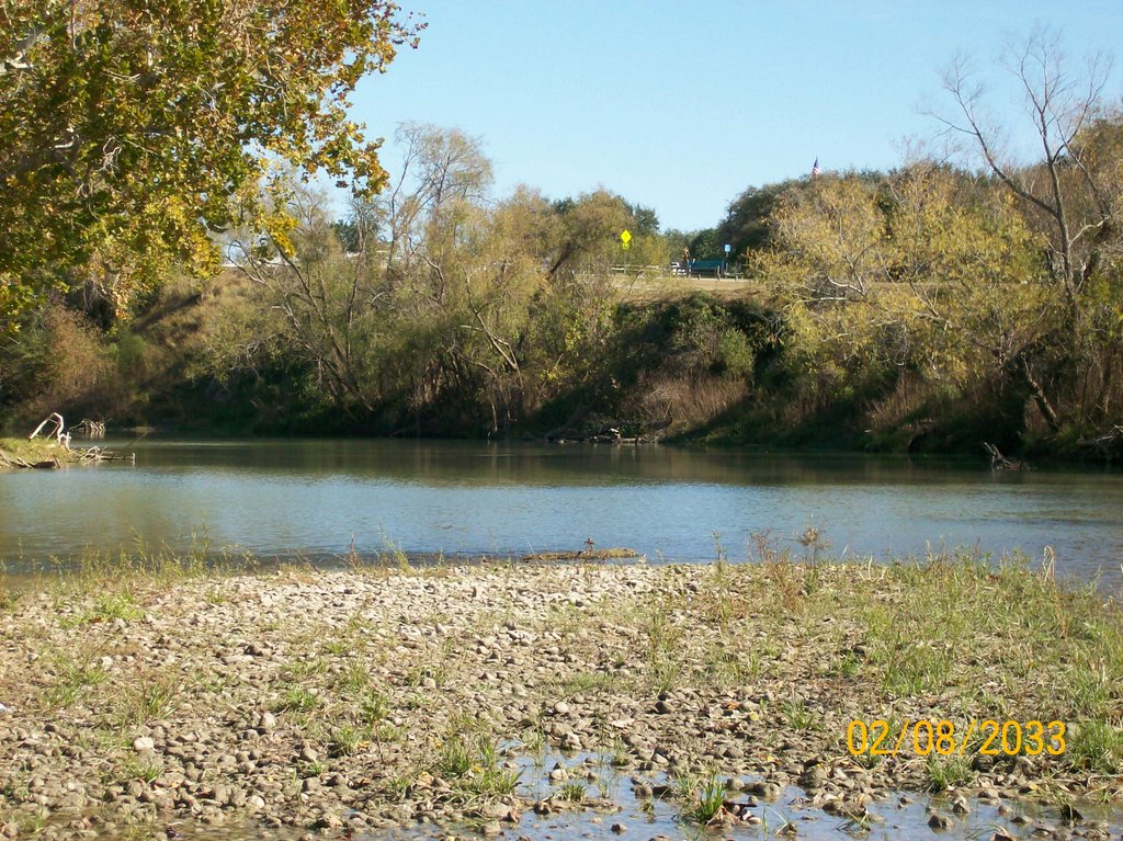 THE ISLAND AT RIVERSIDE PARK(GUADALUPE RIVER)