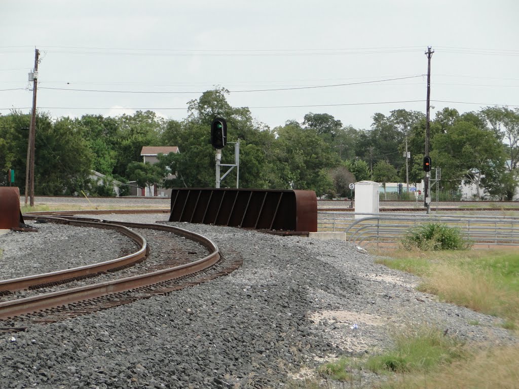 Old SP Junction looking east Aug 2010