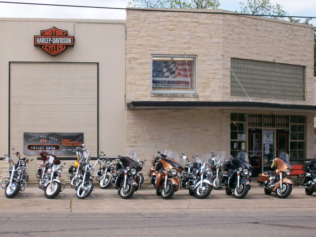 HARLEY DAVIDSON Shop04-16-08
