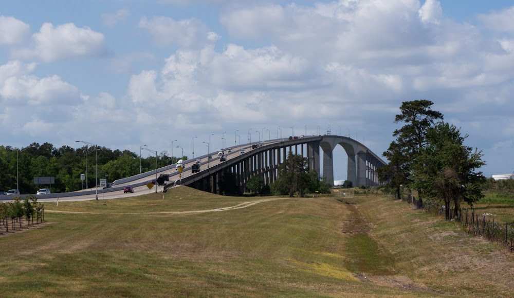 Brigde over Bayou