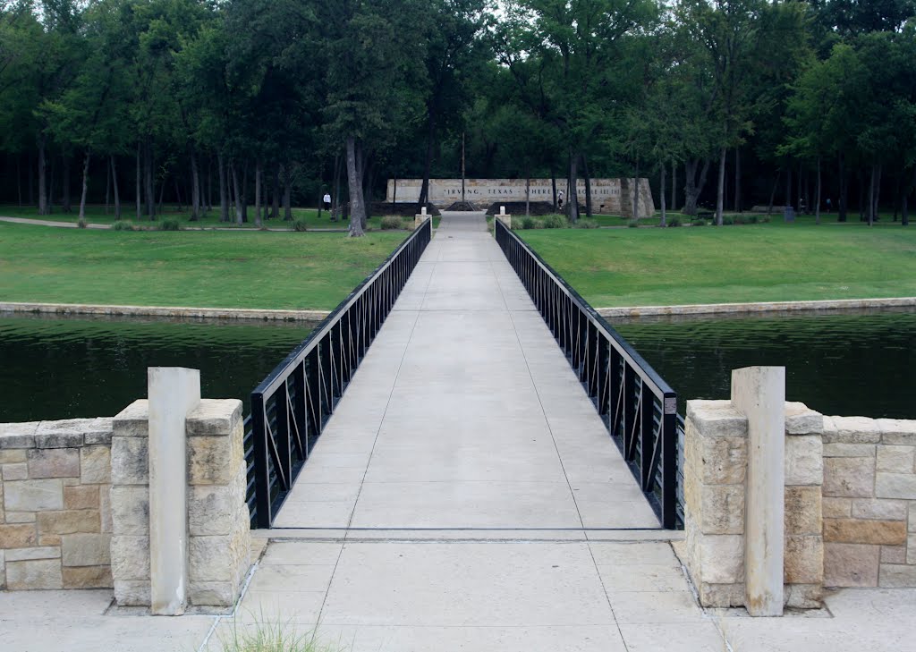 Centennial Park-Irving-Texas