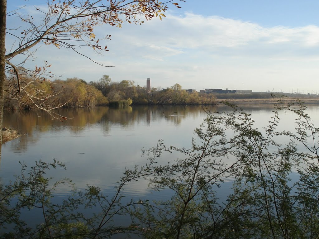 Live Oak City Lake and Northeast Lakeview College Campus
