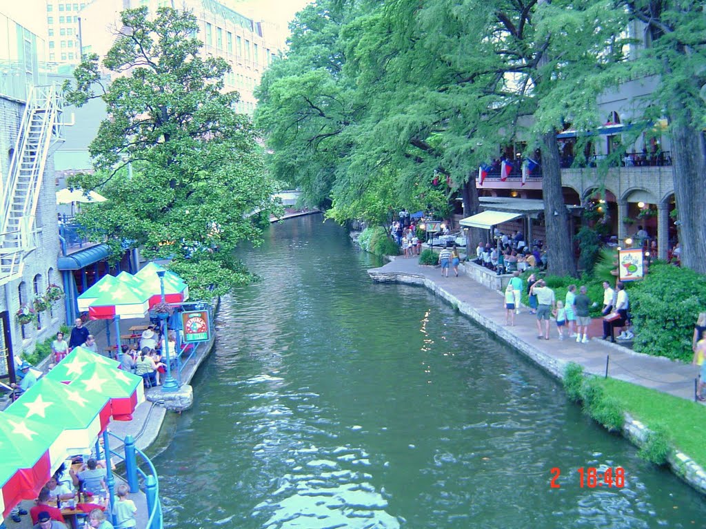 El Rio San Antonio Jul 2003. Fotoforero