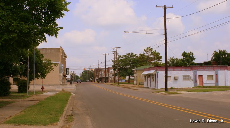 Dallas Avenue Eastward