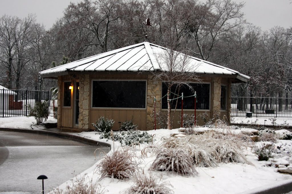 Snow at Pinnacle Club