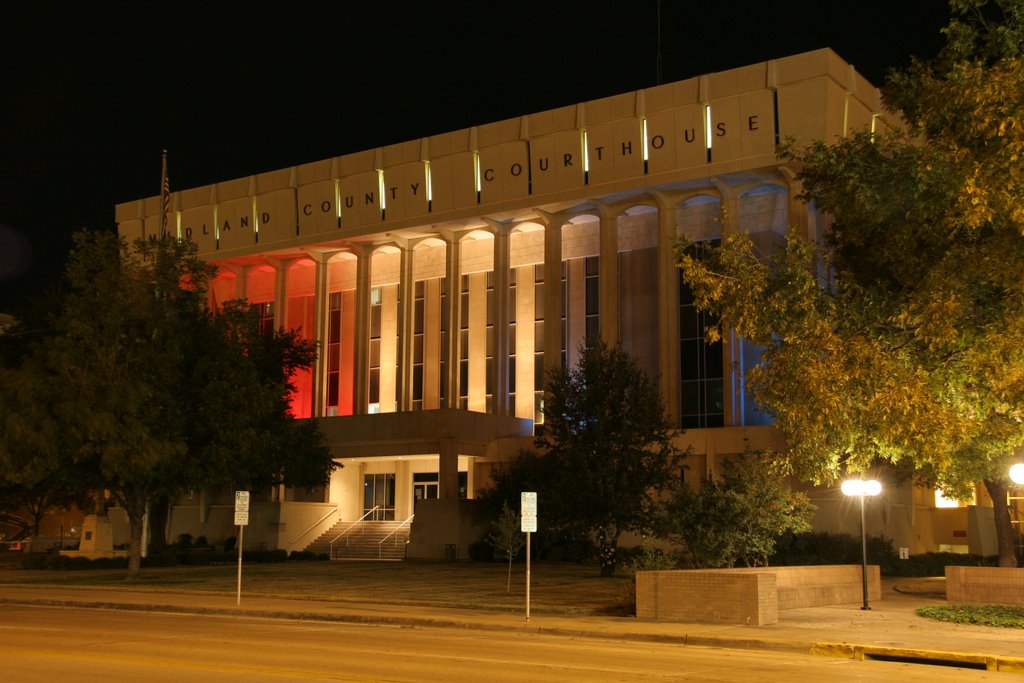 Midland County Courthouse