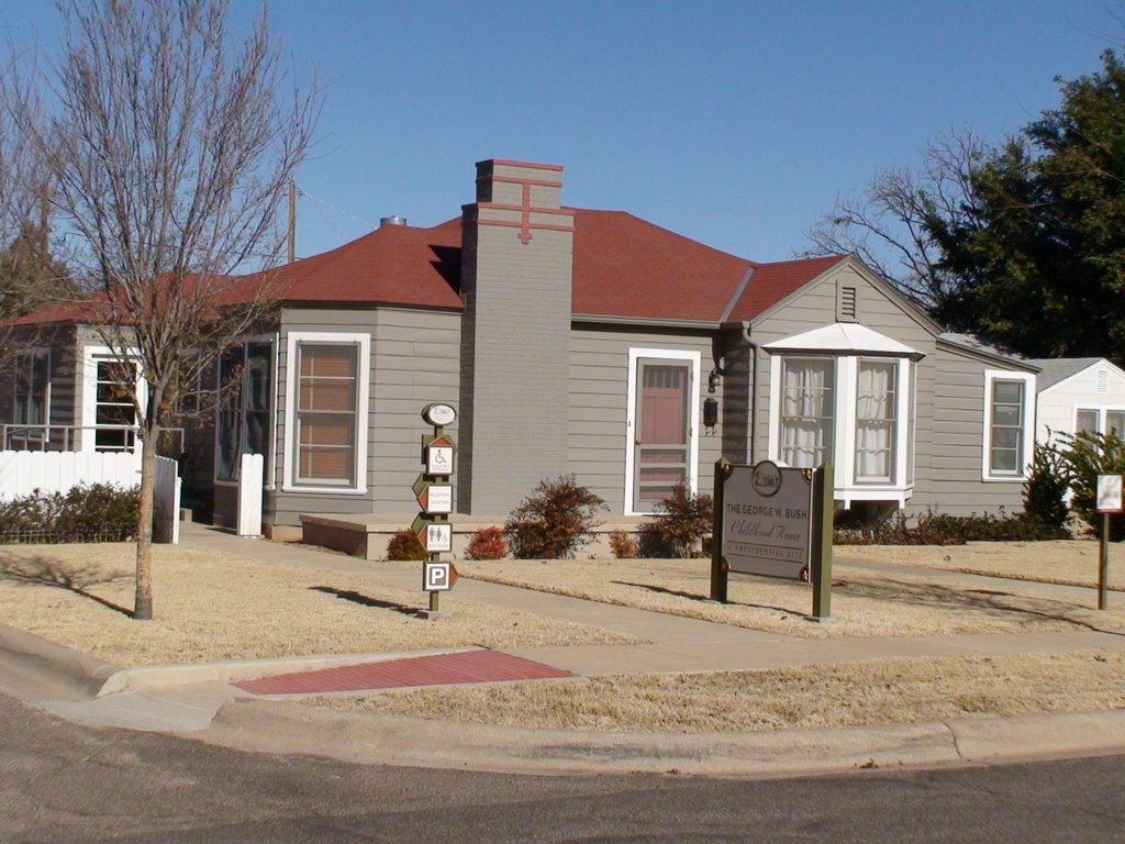 Presidential Site - George W. Bush Childhood Home