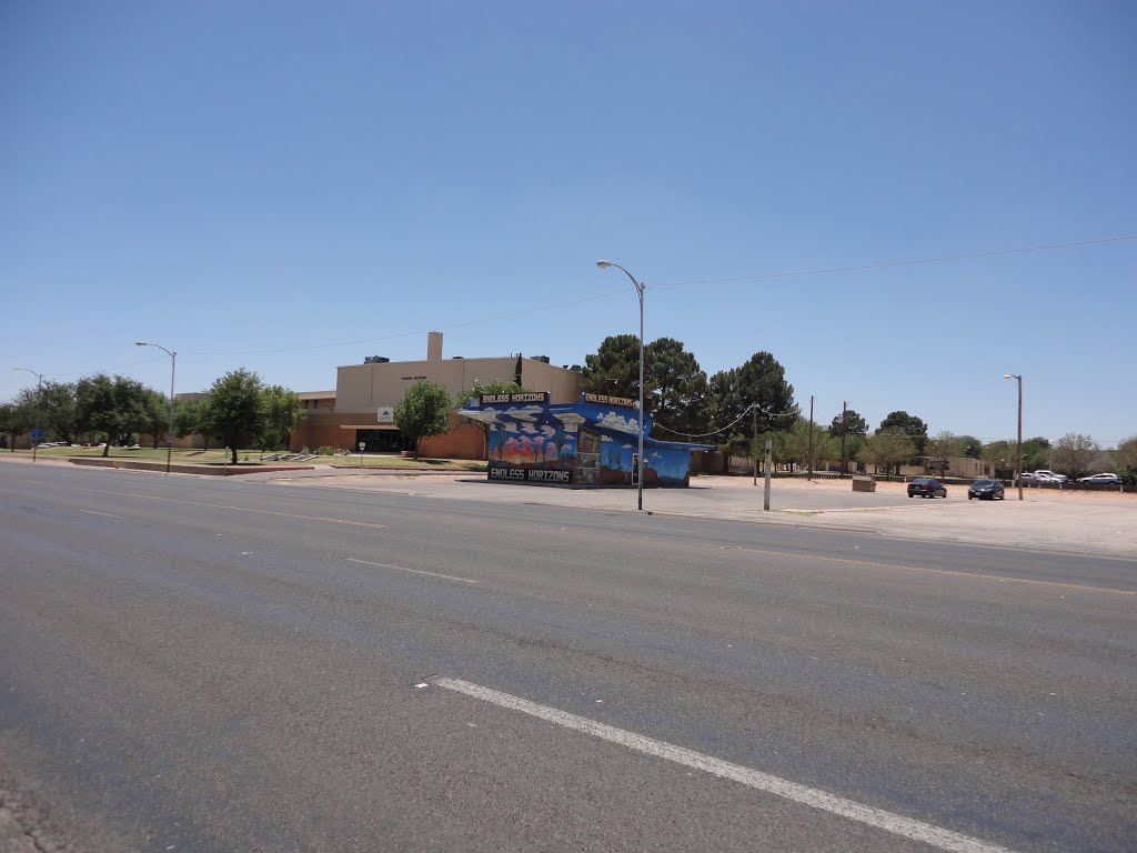 2525 Andrews Hwy