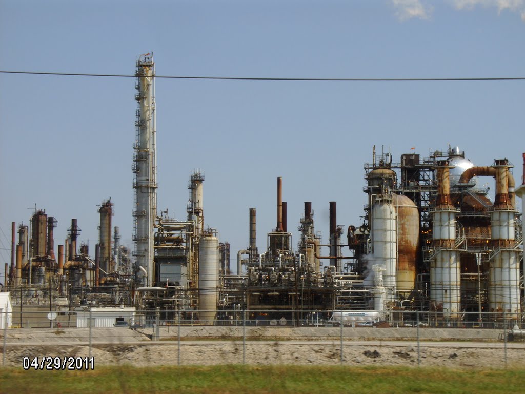 Oil refinery Pasadena Texas