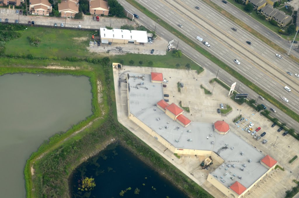 Shopping complex on the Gulf Freeway