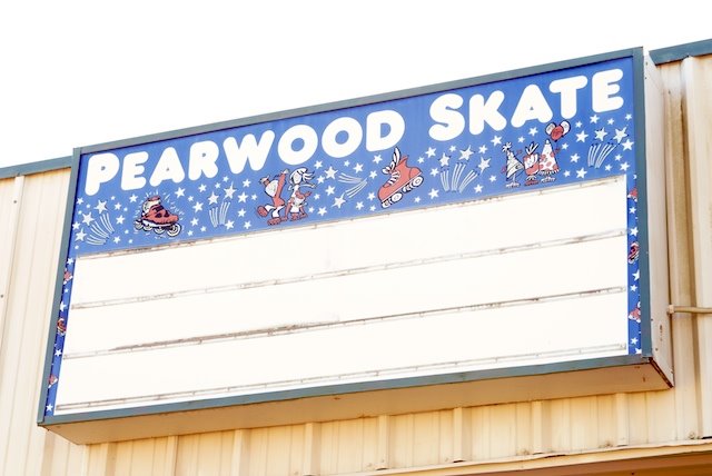 Pearwood skate center