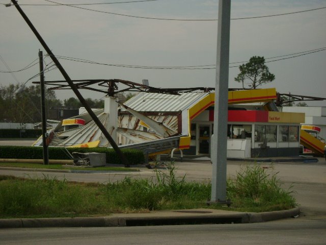 Shell after Hurricane Ike