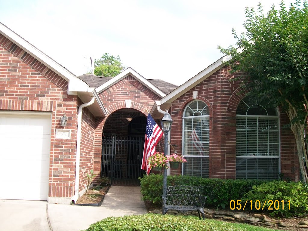 Residential Roof Replacement in Friendswood
