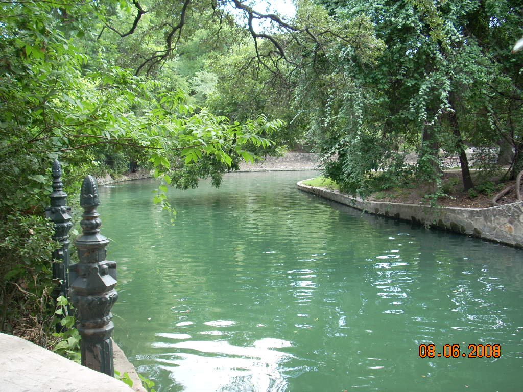 Witte Museum: San Antonio River - 8 JUN 2008