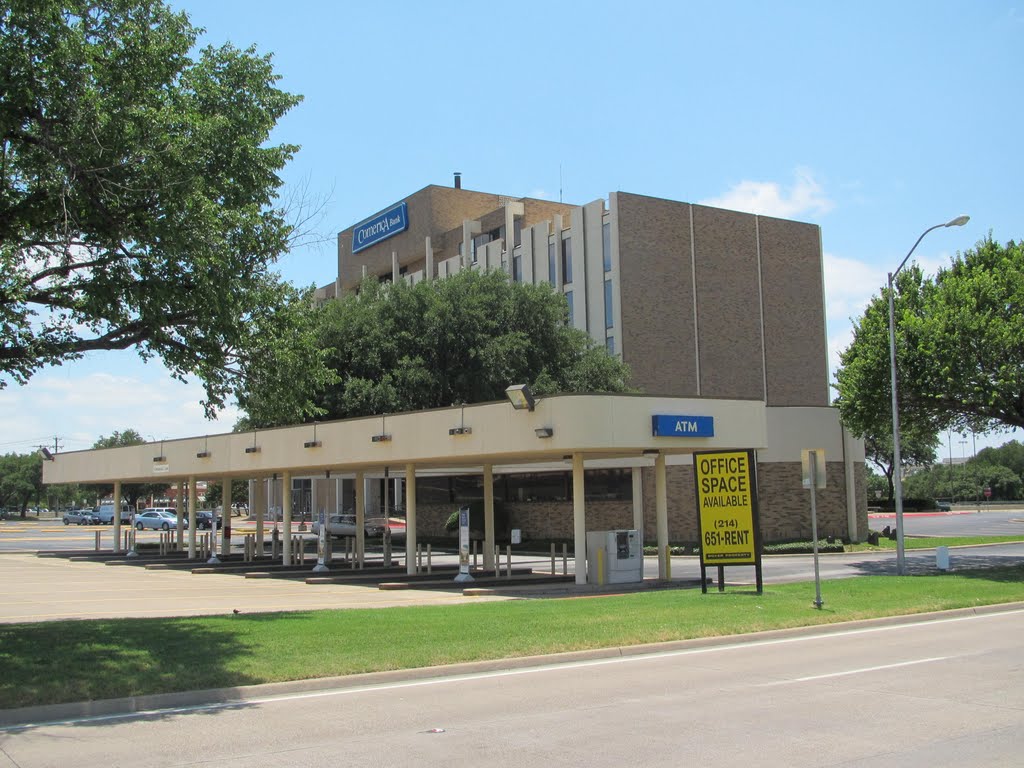 Comerica Bank Drive-in Banking