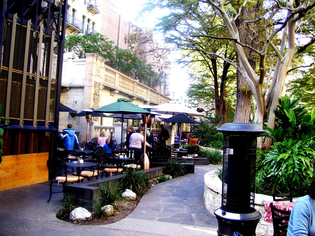Restaurantito en River Walk