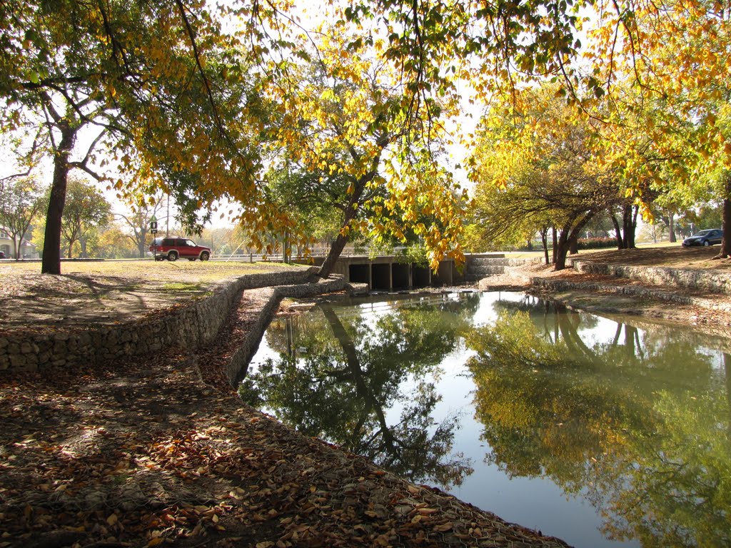 Valley View Drive Bridge over Rawhide Creek - seen from Oran Good Park