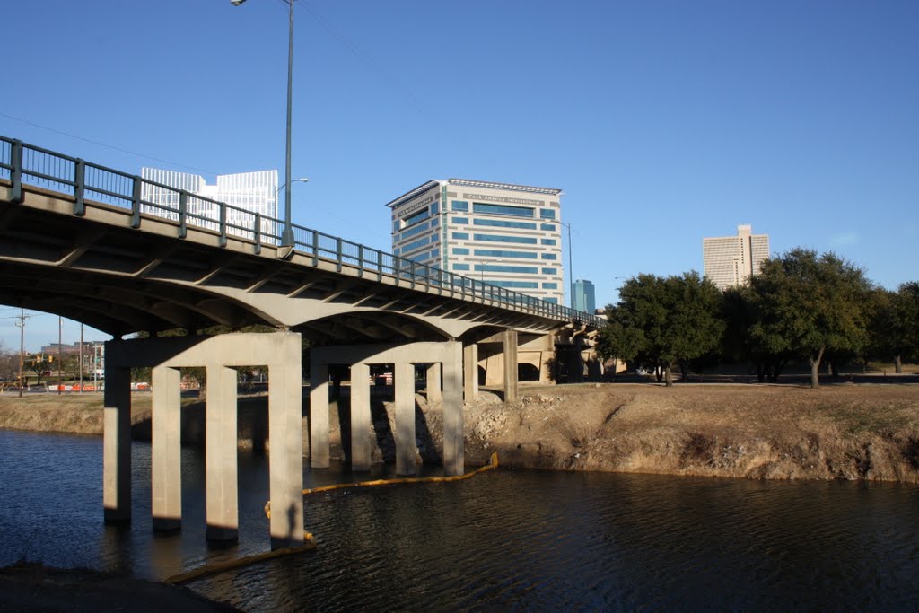 7th Avenue bridge