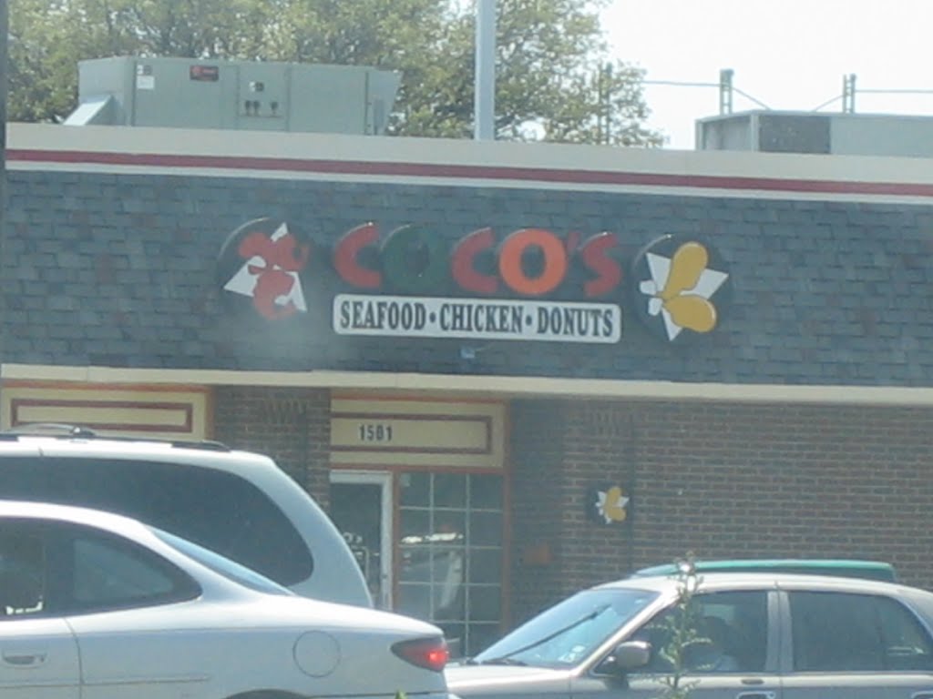 Cocos Seafood, Chicken, & Donuts