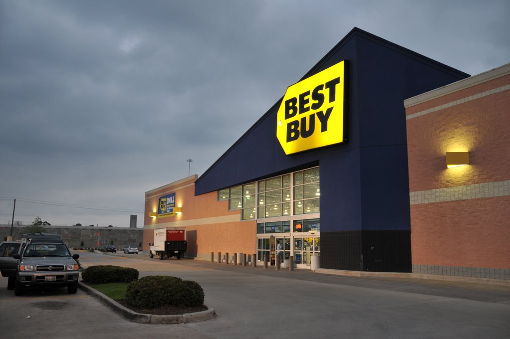 Best Buy Old Katy Rd.