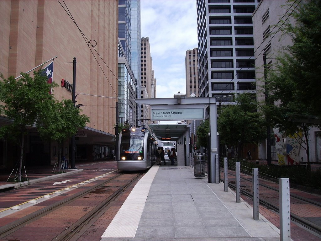 Main Street, LRT-Metro, Houston (04-2007)