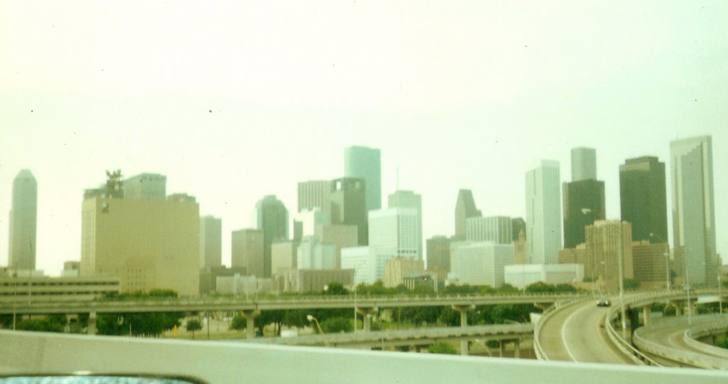 Edificios centro de Houston desde la autopista