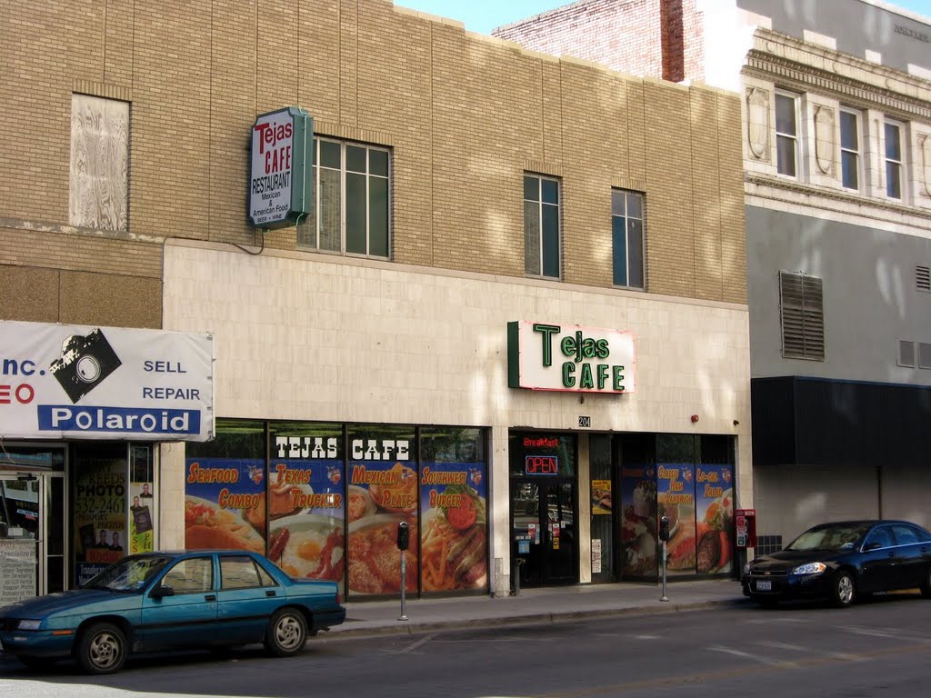 Tejas Cafe, El Paso.
