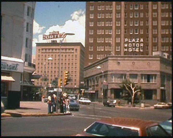EP Downtown Pioneer Plaza  (1974)