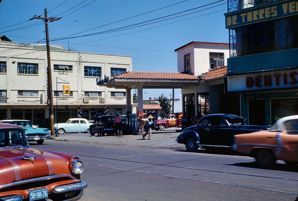 -Mexiko- Juárez / Gasolinera (1959)