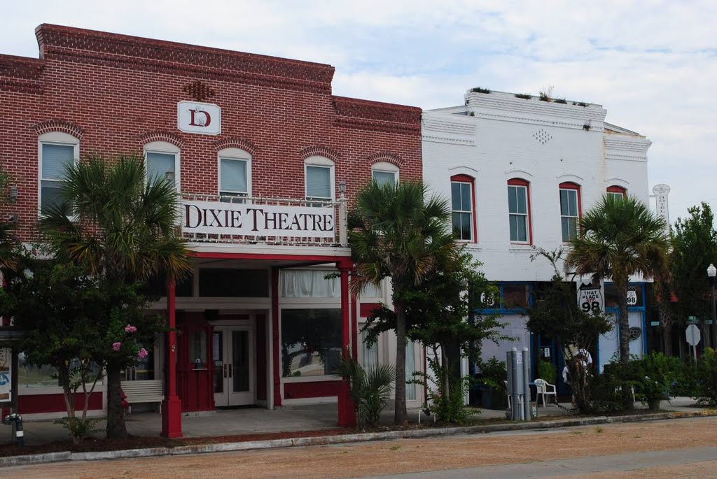 That Place on 98 - Dixie Theatre - Apalachicola, Florida