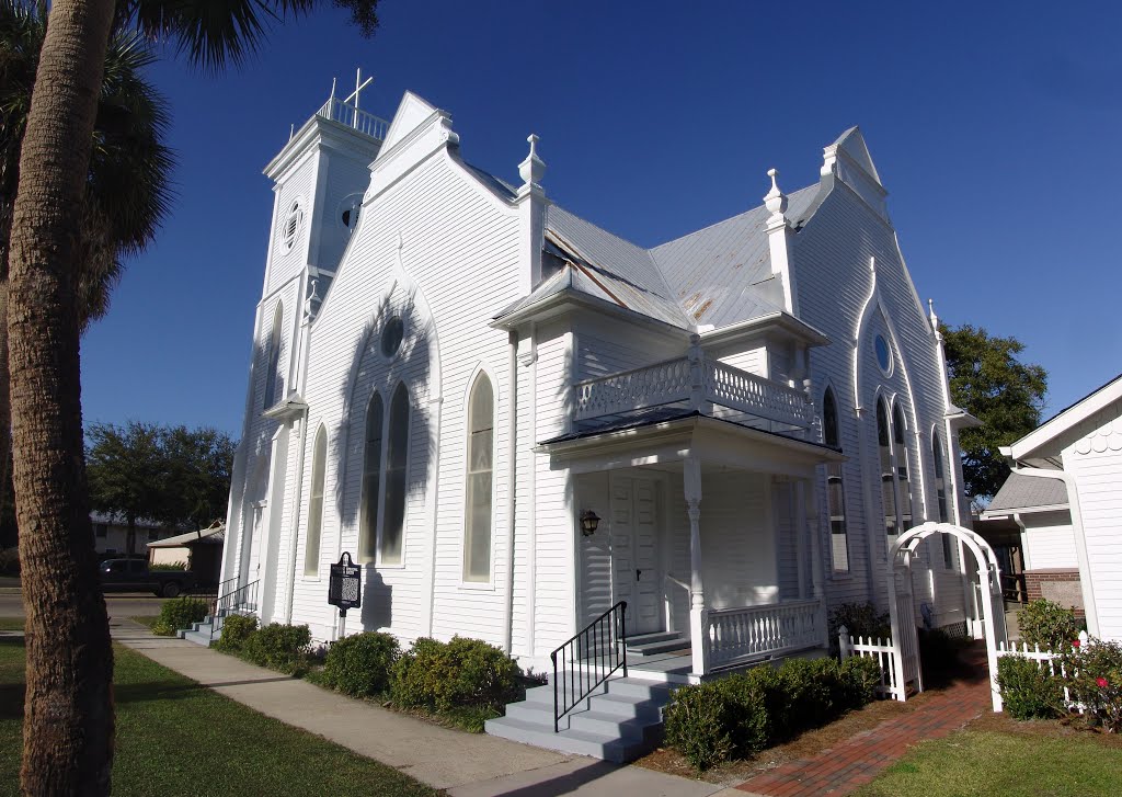 First United Methodist Church, built in 1901, historic Apalachicola Florida (11-26-2011)