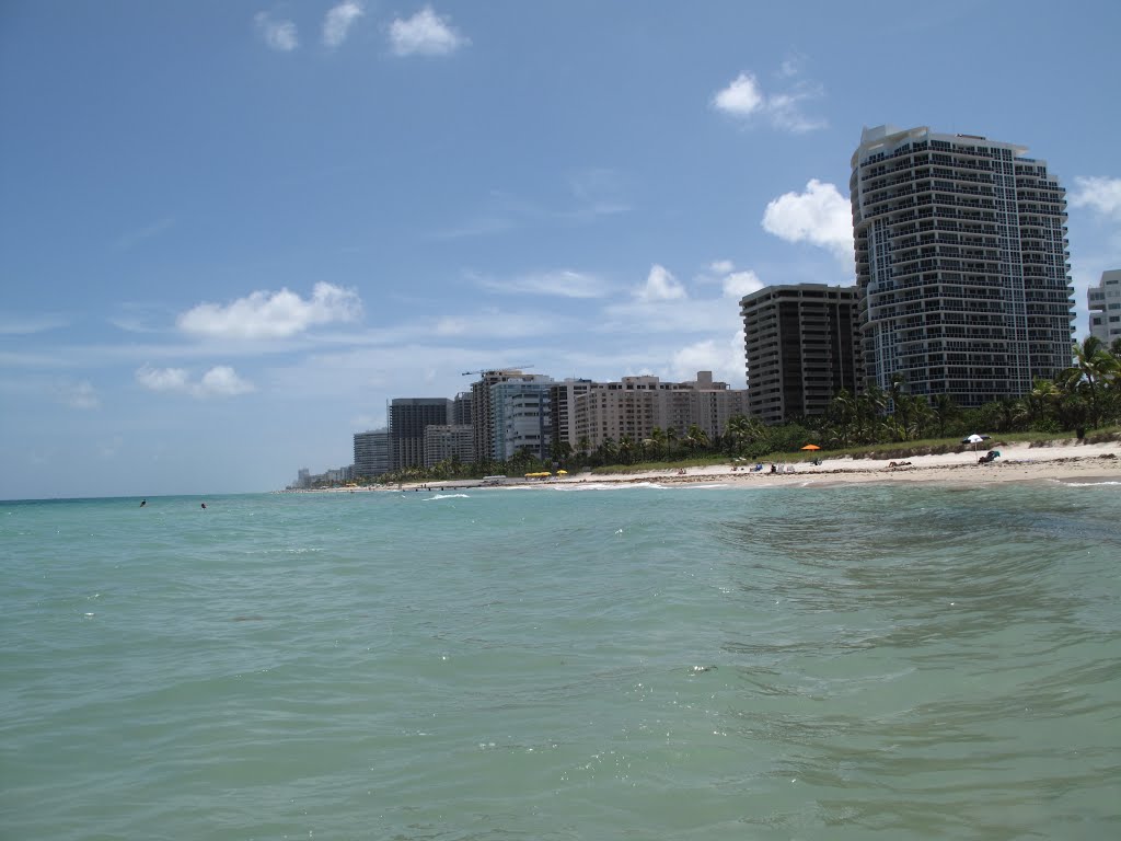 Bal Harbour Beach, Fl.