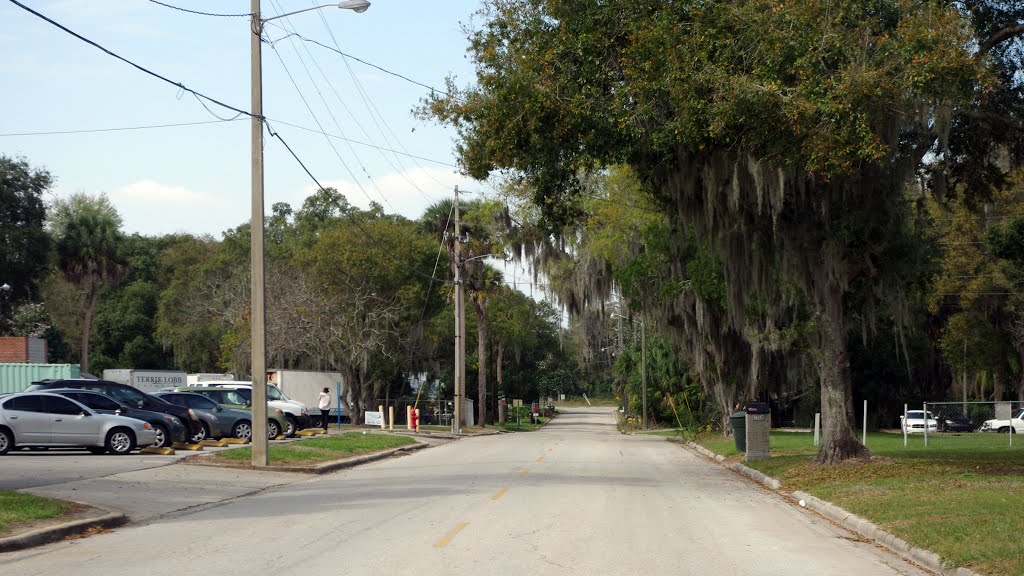 2014 02-25 Bartow, Florida - E Church St