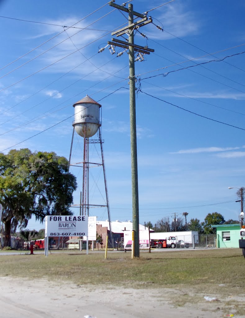2012, Bartow, FL - Main St. - water tower