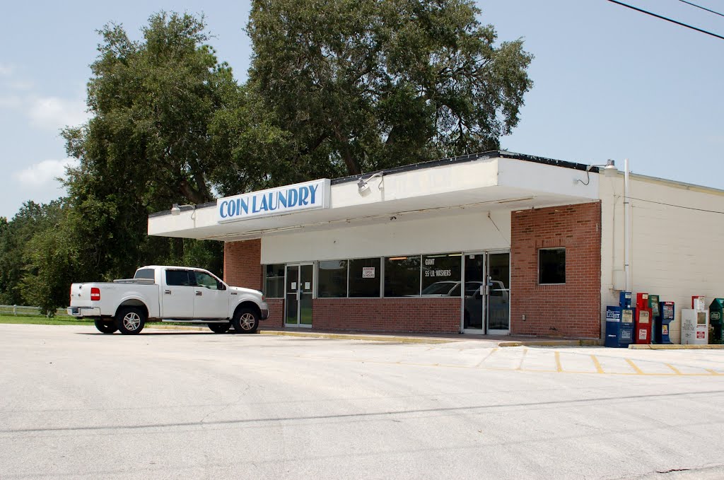 Coin Laundry at Bartow, FL
