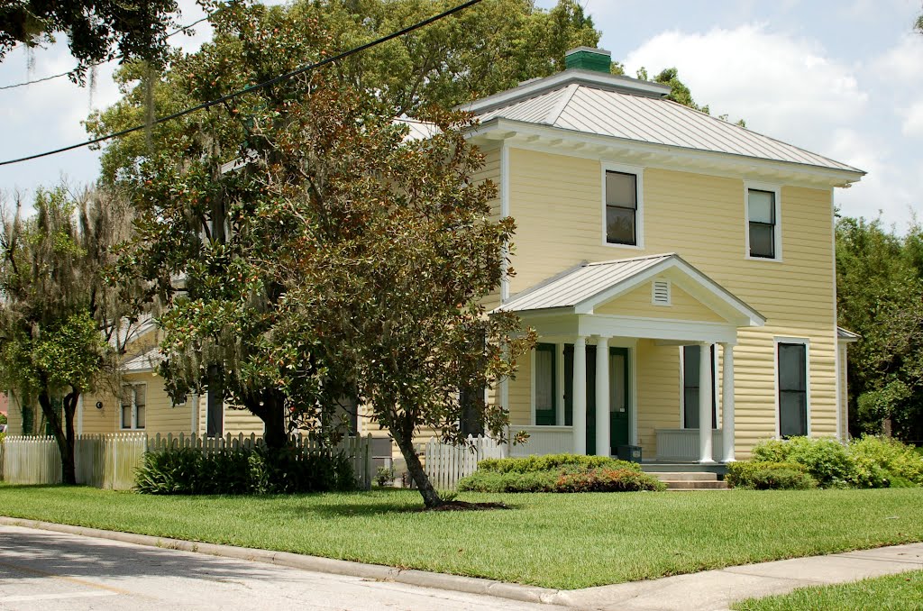 595 S. Jackson Avenue, Bartow, FL