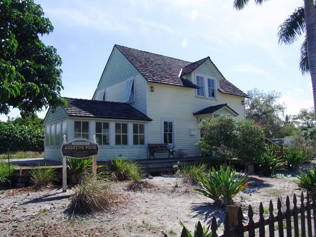 Andrews house, built in 1901, perfectly restored, Boynton Fla (9-26-2010)