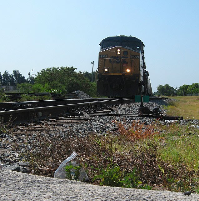 West Samoset, FL - Railroad Crossing