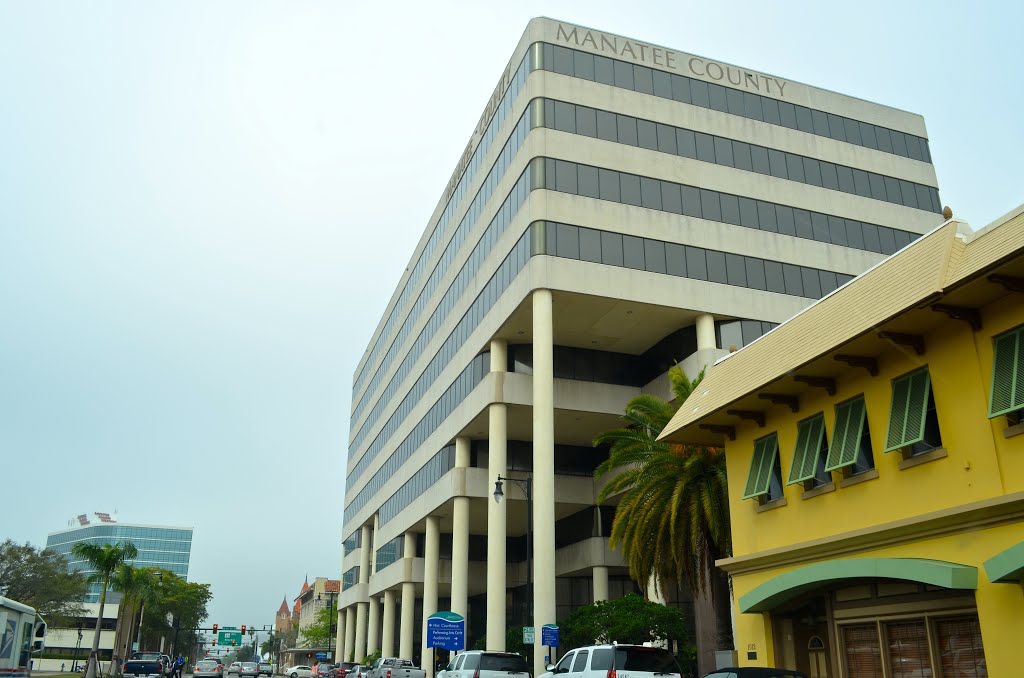 Manatee County Judicial Center