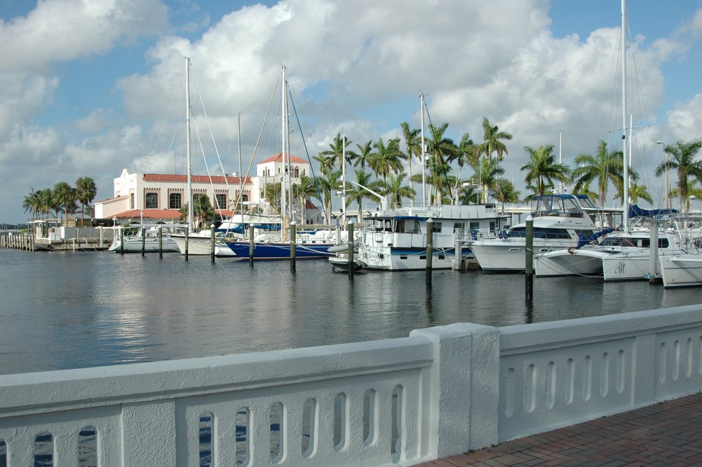 Bradenton Twin Dolphin Marina